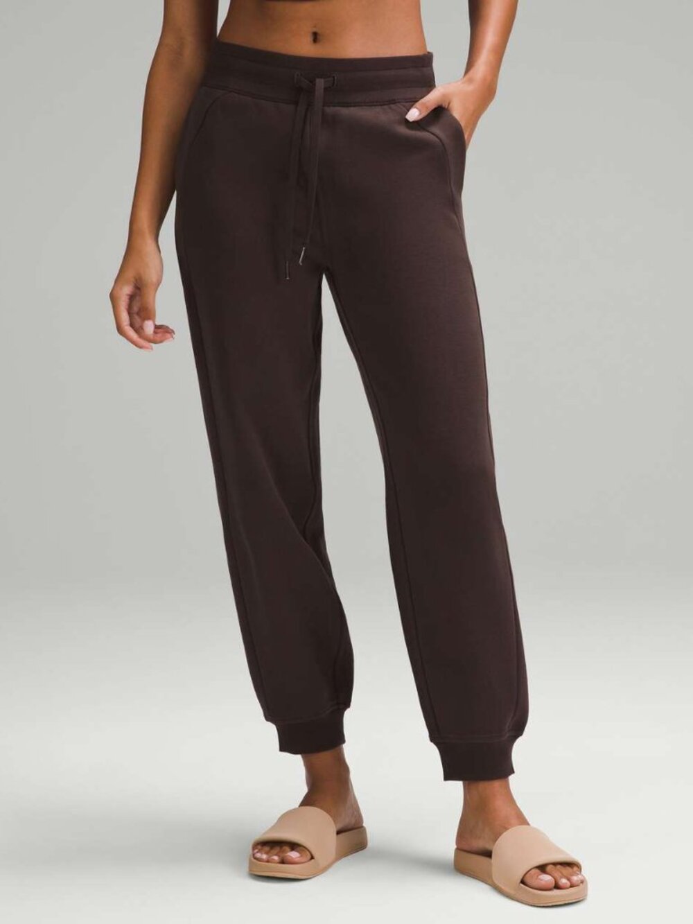 Lululemon Scuba High-Rise Relaxed Jogger 14